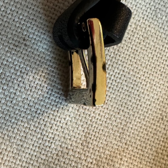 Authentic Valentino Black Rockstud Leather Bracelet-worn 2x-markings on buckle - Picture 6 of 12